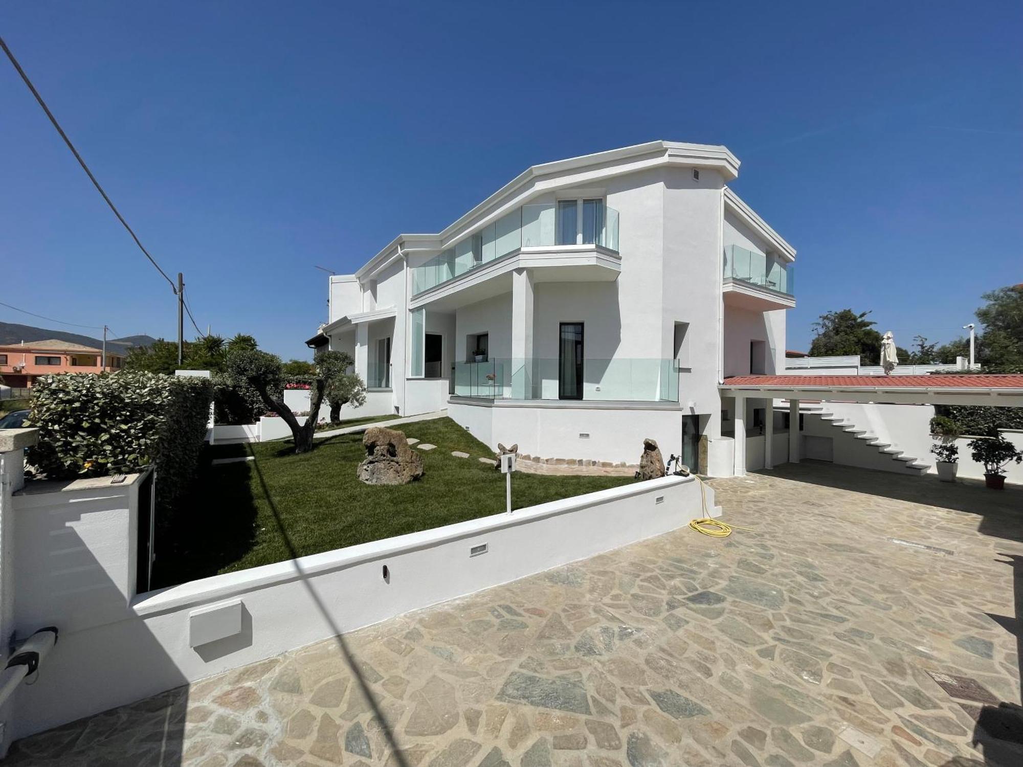 Chic & Charme Luxury Rooms Olbia Bagian luar foto
